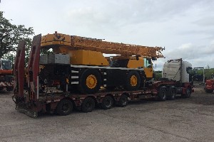 LIEBHERR LTM1030-2 LOADED FOR DELIVERY TO N. IRELAND