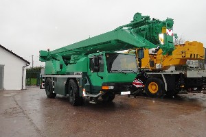 LIEBHERR LTM1040-2.1 SOLD TO STAFFORDSHIRE, UK